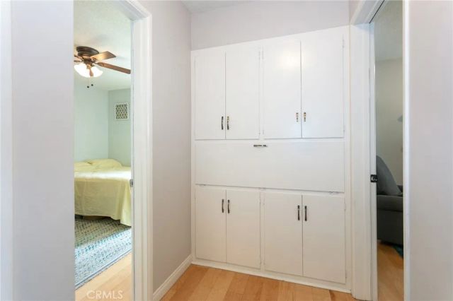 21000 Elkwood, Canoga Park, CA 91304
