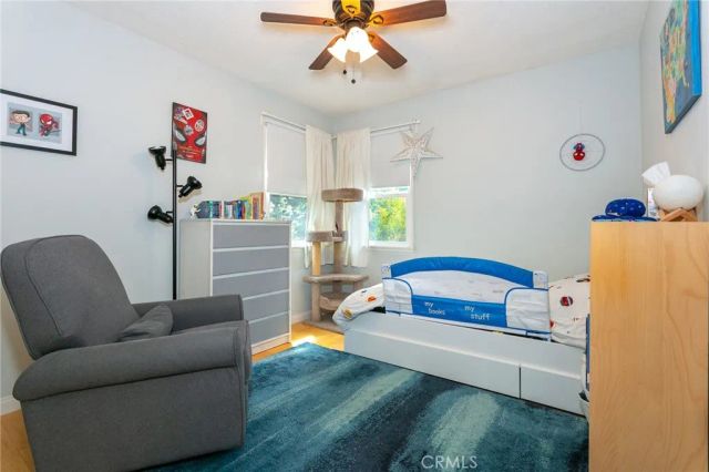 21000 Elkwood, Canoga Park, CA 91304