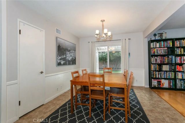 21000 Elkwood, Canoga Park, CA 91304