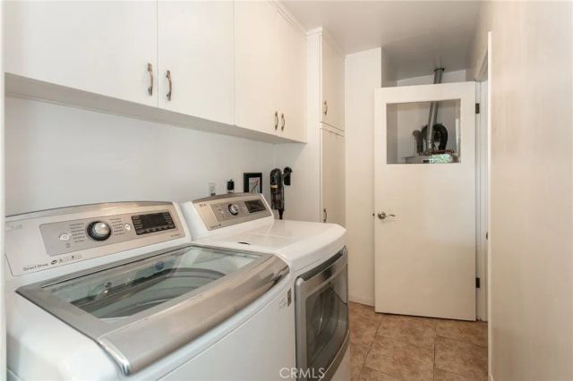 21000 Elkwood, Canoga Park, CA 91304