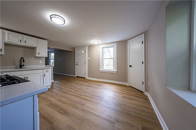 862 Connolly Ave, South Park, PA 15236