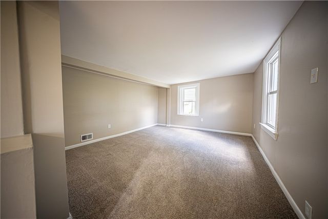 862 Connolly Ave, South Park, PA 15236