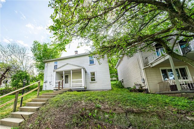 862 Connolly Ave, South Park, PA 15236