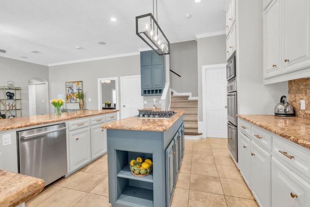 4002 Alcorn Bend Drive, Sugar Land, TX 77479