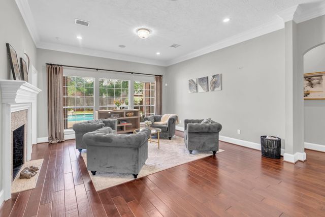 4002 Alcorn Bend Drive, Sugar Land, TX 77479