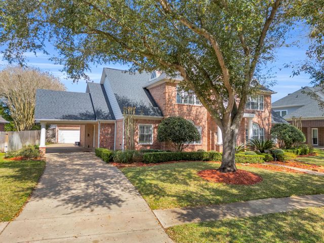 4002 Alcorn Bend Drive, Sugar Land, TX 77479