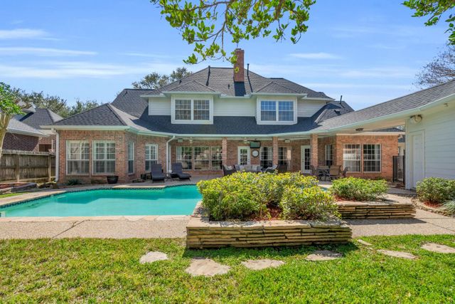 4002 Alcorn Bend Drive, Sugar Land, TX 77479