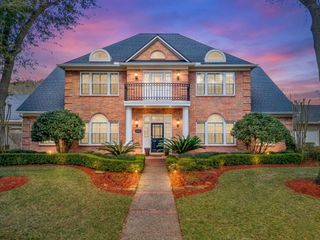 4002 Alcorn Bend Drive, Sugar Land, TX 77479