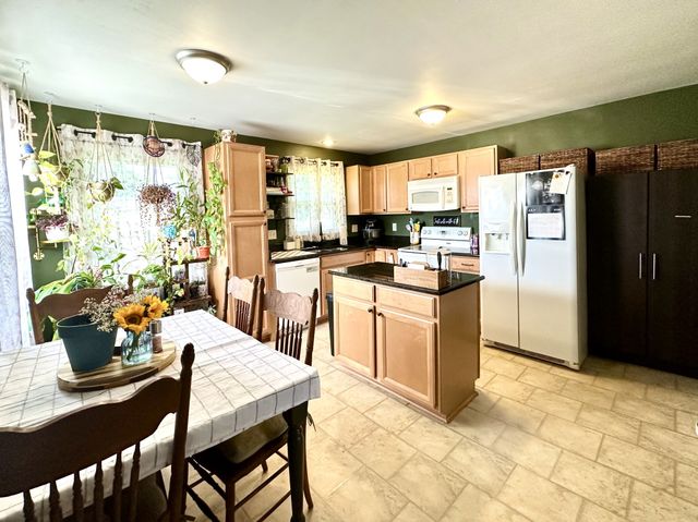222 Ligon Dr, Lebanon, TN 37087