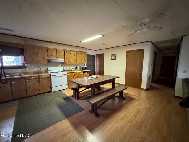 768 Louis Bennett Road, Anguilla, MS 38721