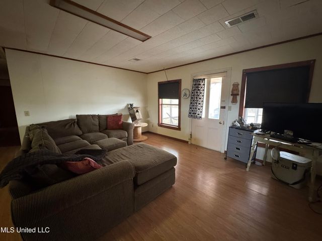 768 Louis Bennett Road, Anguilla, MS 38721