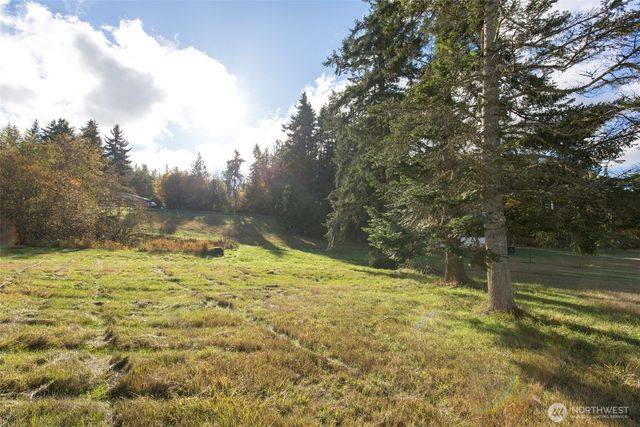 9999 Levig Road, Port Angeles, WA 98362