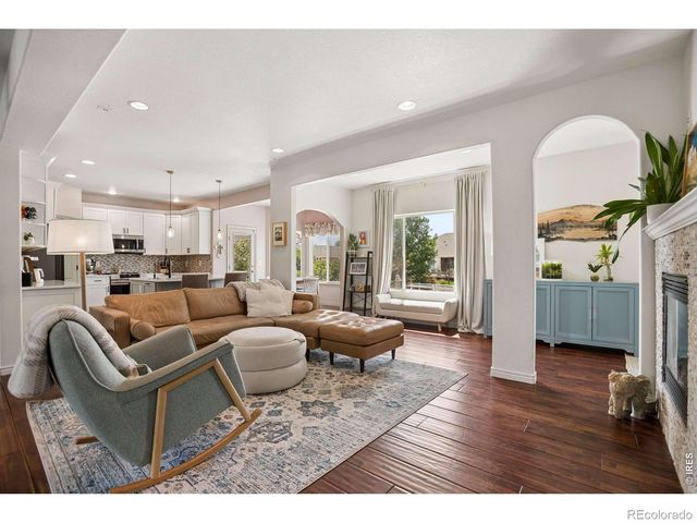 3433 Cottonwood Circle, Longmont, CO 80504