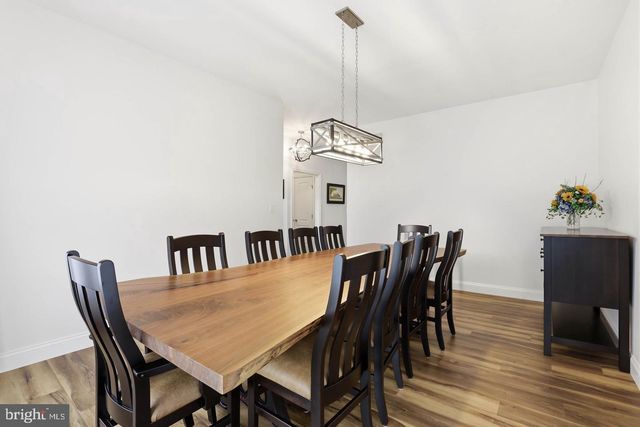 1084 ALDEN WAY, Lebanon, PA 17042