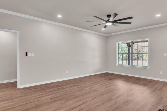 7589 Weeping Willow Rd., Big Sandy, TX 75755