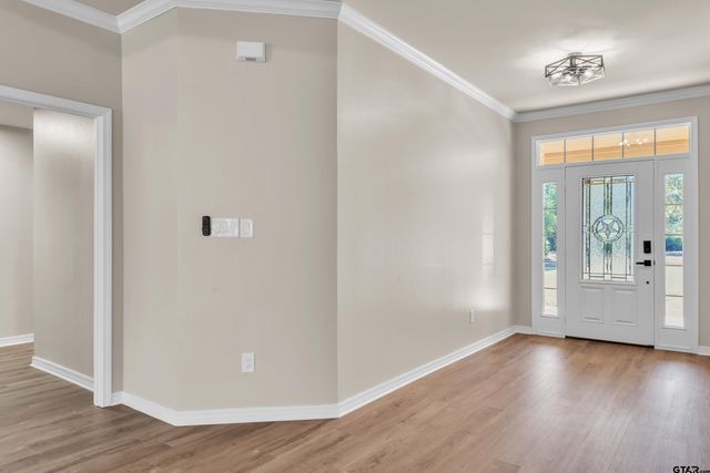 7589 Weeping Willow Rd., Big Sandy, TX 75755