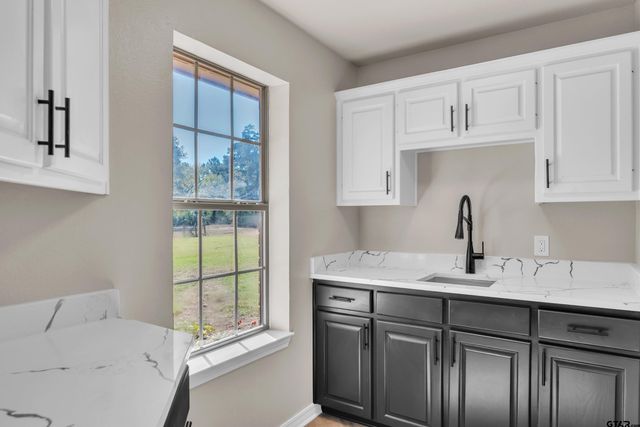 7589 Weeping Willow Rd., Big Sandy, TX 75755