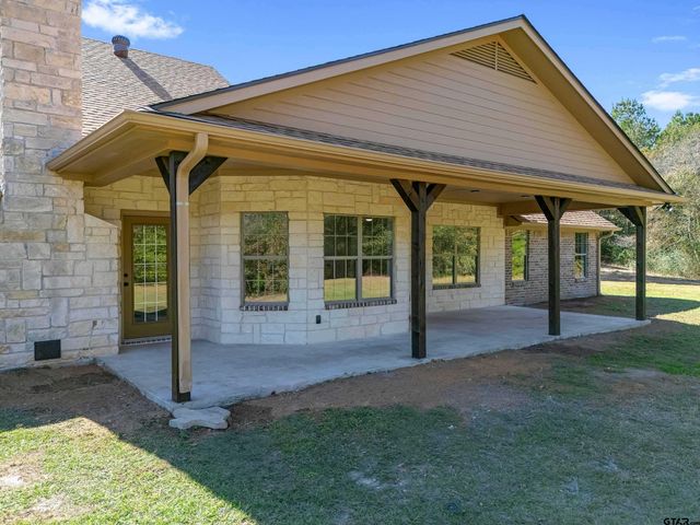 7589 Weeping Willow Rd., Big Sandy, TX 75755
