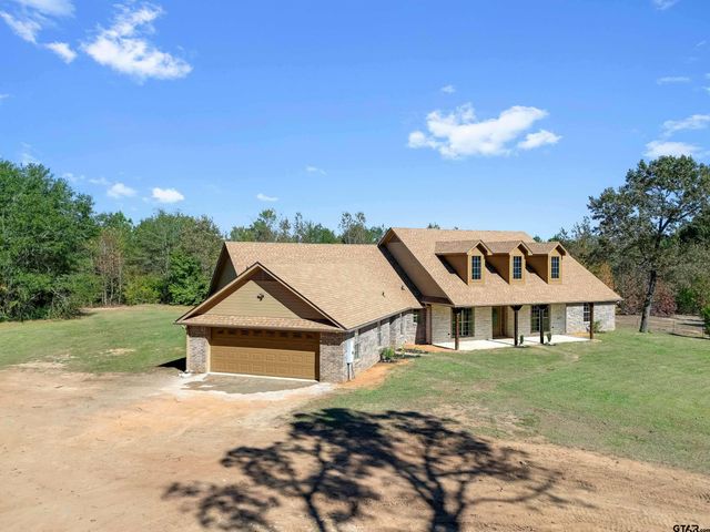 7589 Weeping Willow Rd., Big Sandy, TX 75755