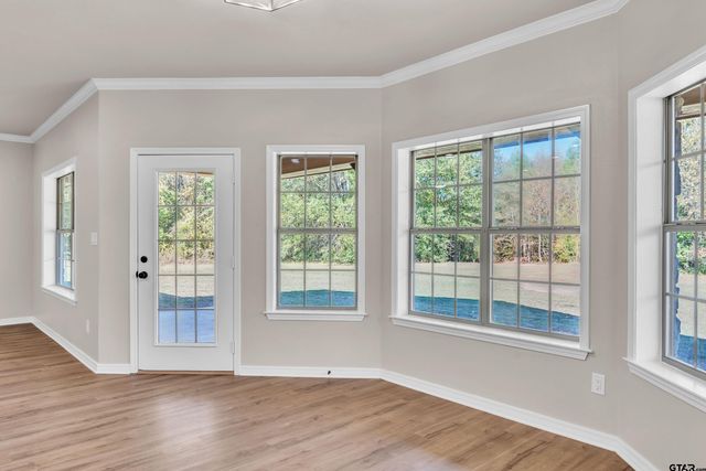 7589 Weeping Willow Rd., Big Sandy, TX 75755