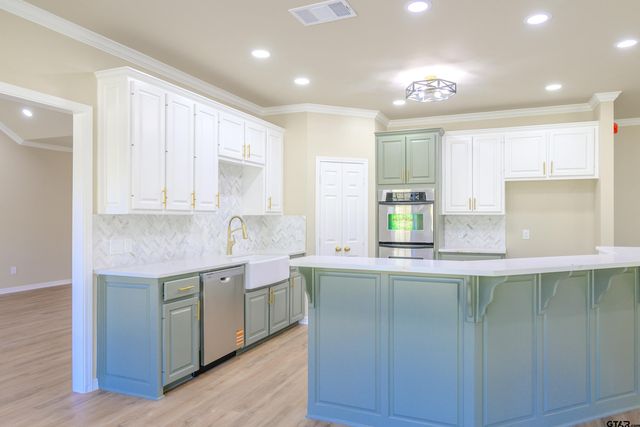 7589 Weeping Willow Rd., Big Sandy, TX 75755