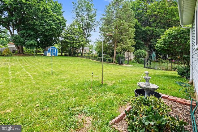 56 SUSSEX RD, Camp Hill, PA 17011