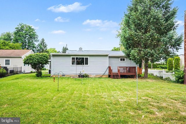 56 SUSSEX RD, Camp Hill, PA 17011