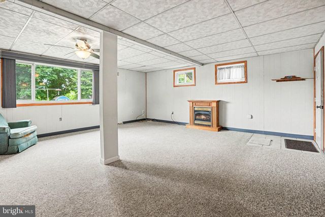 56 SUSSEX RD, Camp Hill, PA 17011