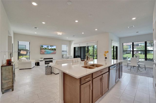21982 Canadensis Circle 101, Boca Raton, FL 33428