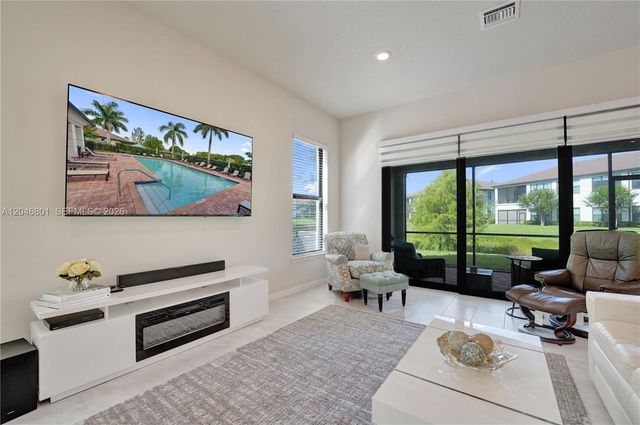 21982 Canadensis Circle 101, Boca Raton, FL 33428