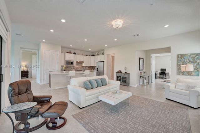 21982 Canadensis Circle 101, Boca Raton, FL 33428