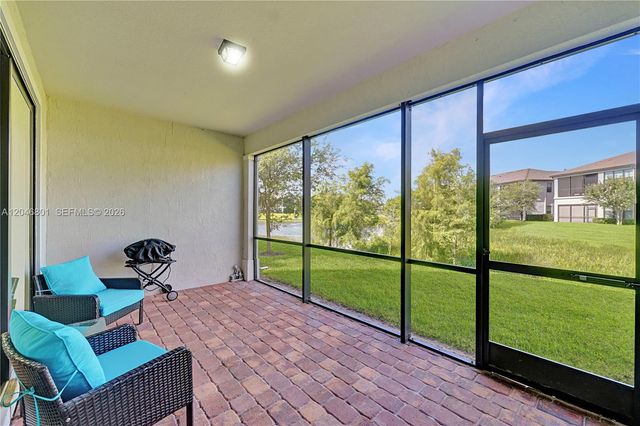 21982 Canadensis Circle 101, Boca Raton, FL 33428