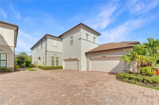 21982 Canadensis Circle 101, Boca Raton, FL 33428