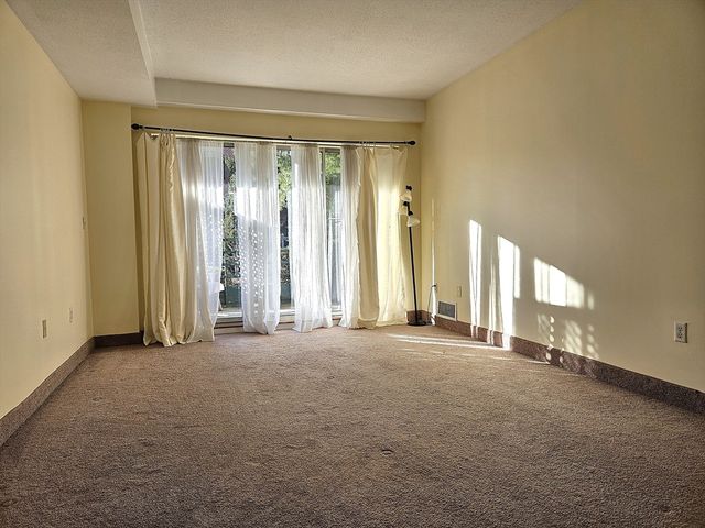 10 Pleasant St 115, Lynn, MA 01902