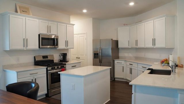 5307 Rushing Brook Lane, Rosenberg, TX 77469