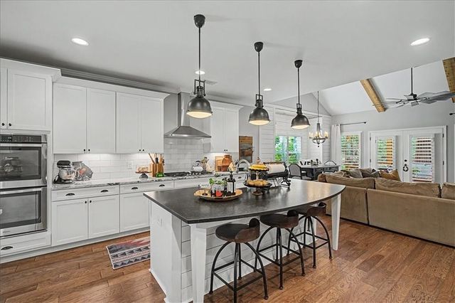 102 Bear Drive, Waleska, GA 30183