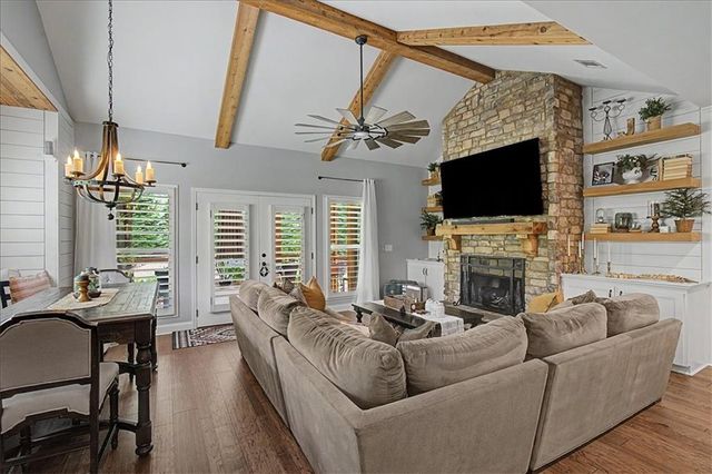 102 Bear Drive, Waleska, GA 30183