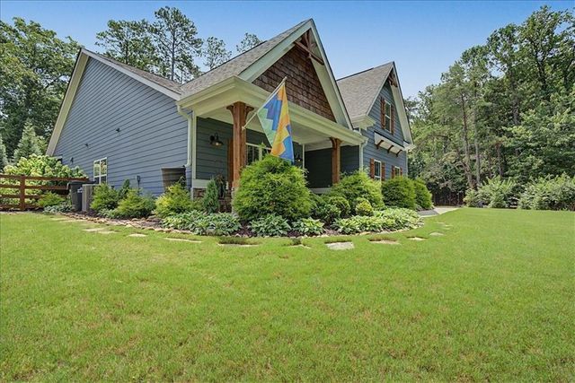 102 Bear Drive, Waleska, GA 30183