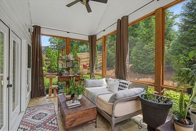 102 Bear Drive, Waleska, GA 30183