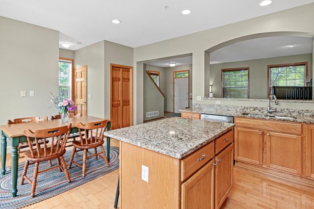 8304 Townsend Drive, Eden Prairie, MN 55344