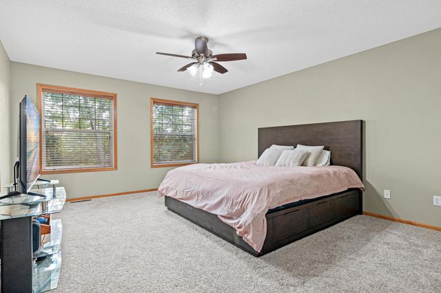 8304 Townsend Drive, Eden Prairie, MN 55344