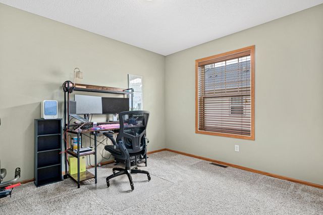 8304 Townsend Drive, Eden Prairie, MN 55344