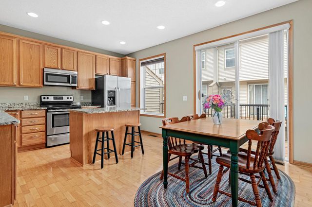 8304 Townsend Drive, Eden Prairie, MN 55344