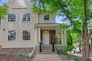8304 Townsend Drive, Eden Prairie, MN 55344