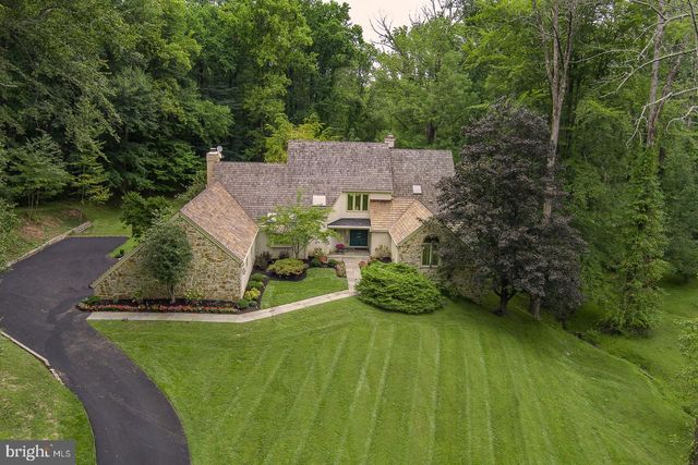 769 S WARREN AVE, Malvern, PA 19355