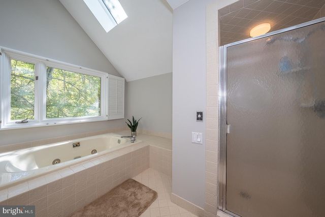 769 S WARREN AVE, Malvern, PA 19355