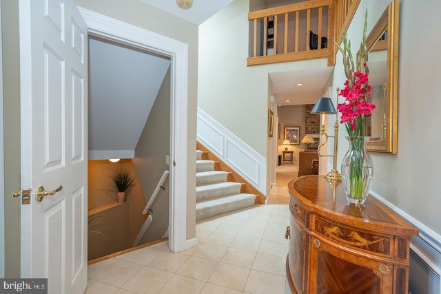 769 S WARREN AVE, Malvern, PA 19355