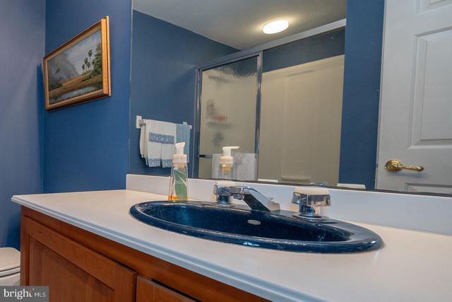 769 S WARREN AVE, Malvern, PA 19355