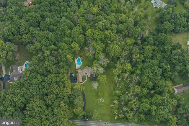 769 S WARREN AVE, Malvern, PA 19355