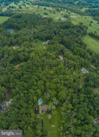 769 S WARREN AVE, Malvern, PA 19355